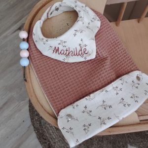 Grand bavoir nid d&rsquo;abeille