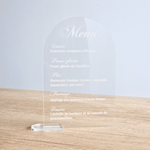 Menu de table gravé – Mini arc en plexiglas