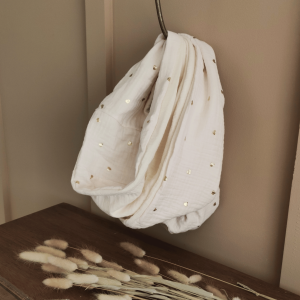 Echarpe d&rsquo;allaitement cœurs dorés écru