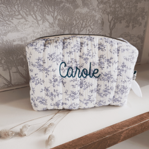 Trousse de toilette matelassée fleurs bleues